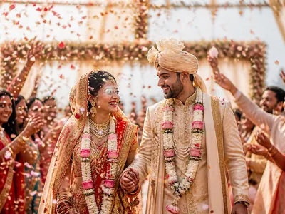 Confetti wedding service visual